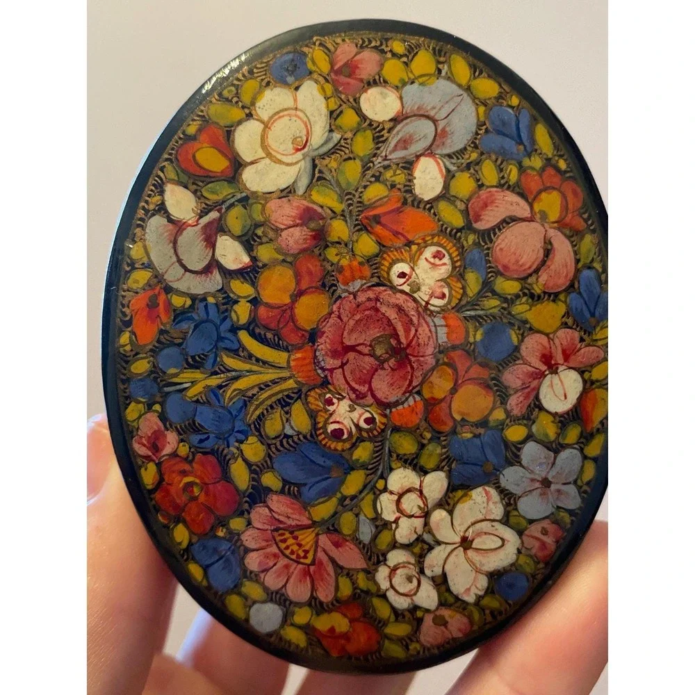 Vintage Kashmir India Hand Painted Floral Papier Mache Trinket Box‎ Oval Lacquer